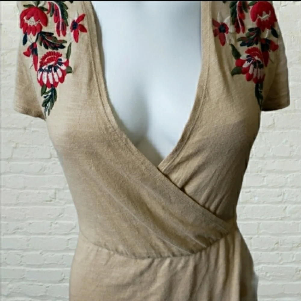 Zara Knit medium tan embroidered floral cotton faux wrap mini dress - Picture 3 of 12